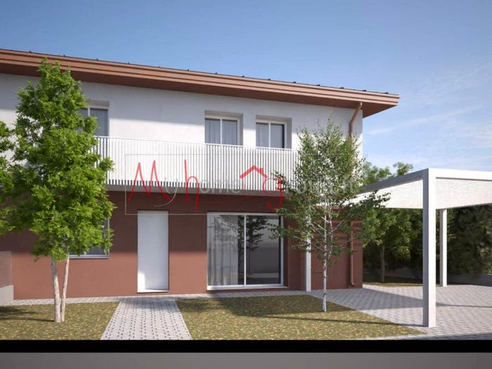 Appartamento quadrilocale in vendita in Via Andrea Mantegna, Centro, Ponte San Nicolò