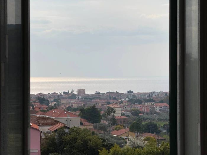Appartamento trilocale in vendita in Via Diano Castello, Centro, Diano Marina