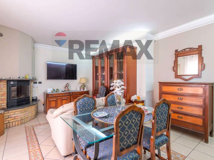 Casa con 5 locali in vendita in Via Silva, Centro, Caltagirone