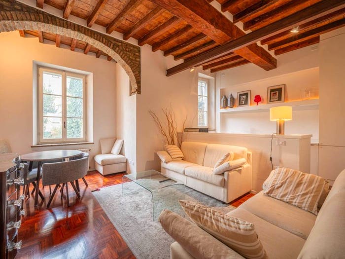 Appartamento bilocale in vendita in Borgo Delle Colonne, Centro Storico, Parma