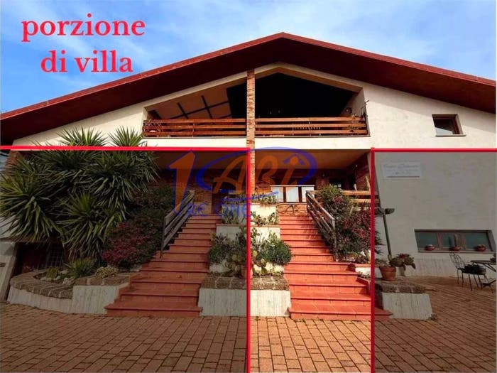 Casa con 6 locali in vendita in Lanciano