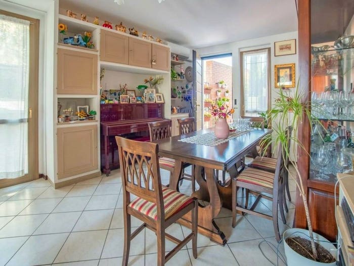 Appartamento con 5 locali in vendita in Via Cassia Nord, Monteriggioni