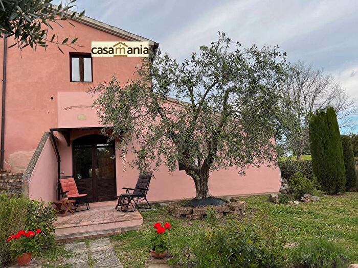 Casa quadrilocale in vendita in Via Roncaglia, San Lorenzo in Campo