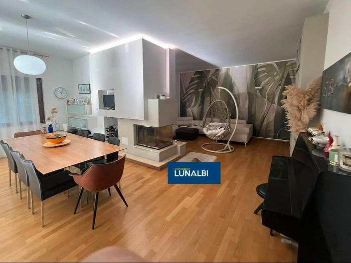 Casa con 6 locali in vendita in Via Antonio Gramsci, Centro, Matera