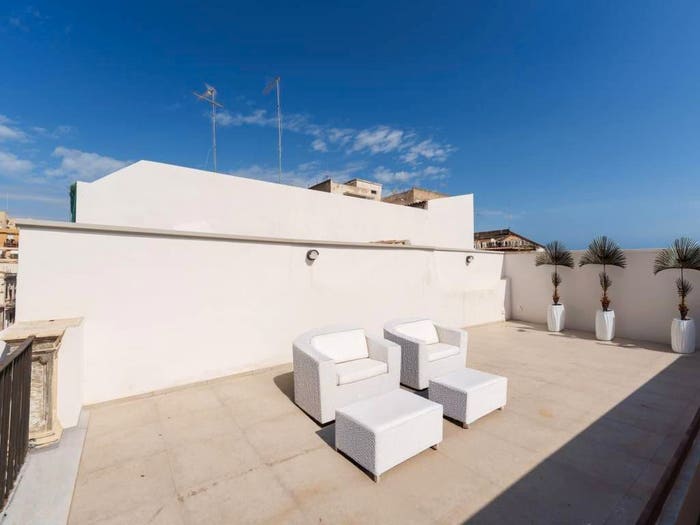 Appartamento trilocale in vendita in Via Montegrappa, Borgata Santa Lucia, Siracusa