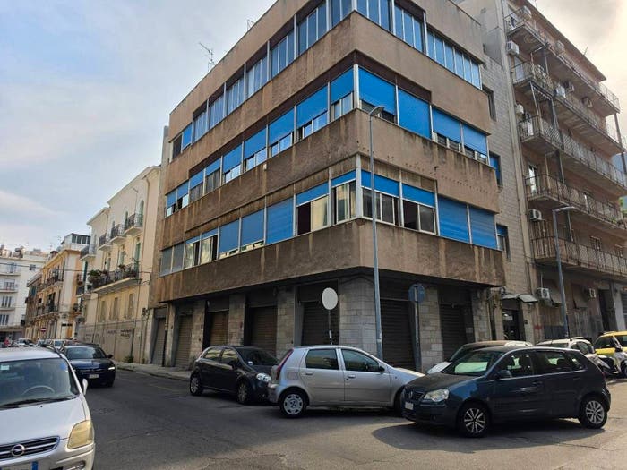 Appartamento con 5 locali in vendita in Via Maffei, Tirone, Messina