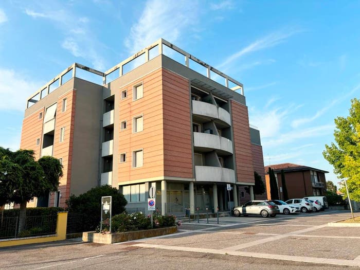 Appartamento quadrilocale in vendita in Piazza Enrico Berlinguer, Centro, Nogara