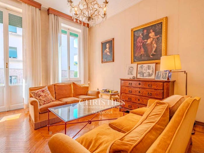 Appartamento quadrilocale in vendita in Via Giorgio Byron, Albaro, Genova