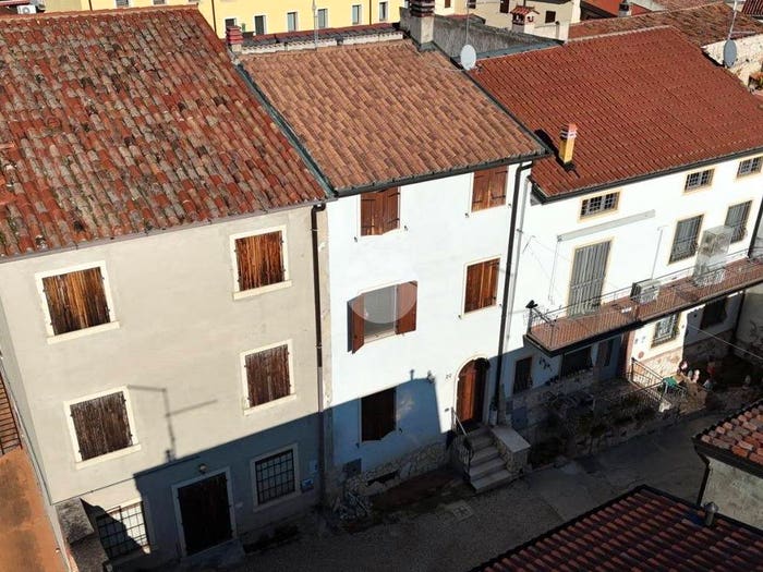 Casa con 5 locali in vendita in Via Salgaria, Centro, Caldiero