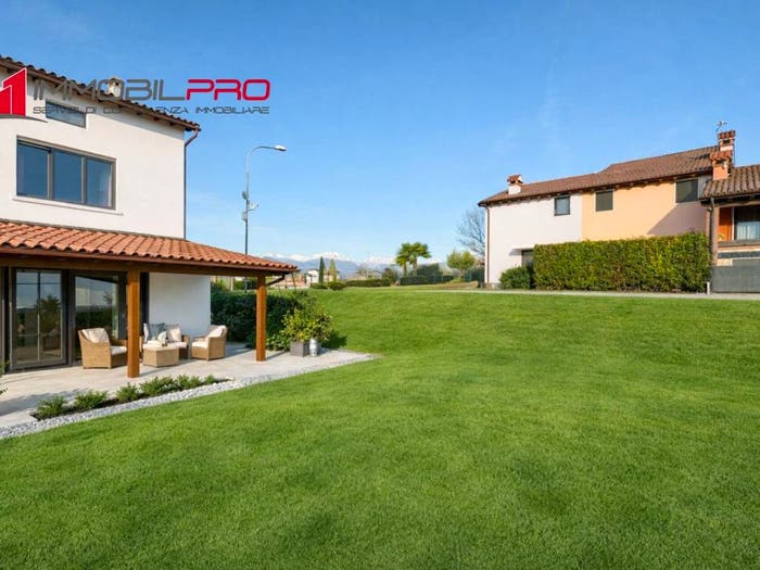 Casa quadrilocale in vendita in Contrà Roenga, Centro, Malo