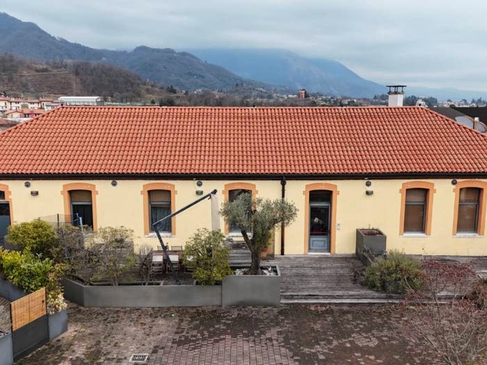 Appartamento con 6 locali in vendita in Viale dell'Industria, Centro, Torrebelvicino