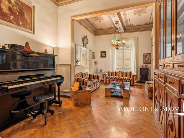 Appartamento con 6 locali in vendita in Via di Gracciano nel Corso, Centro, Montepulciano
