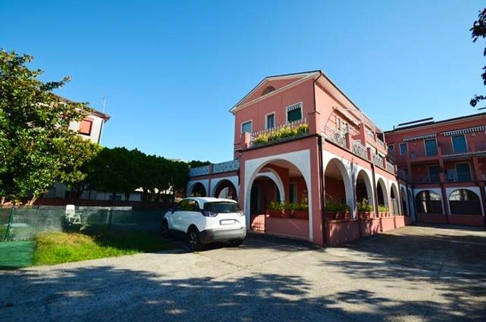 Appartamento bilocale in vendita in Viale delle Dolomiti, Lido degli Scacchi Lido di Pomposa, Comacchio