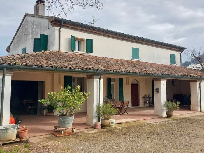 Casa con 6 locali in vendita in Via Giarze, San Carlo Roversano, Cesena