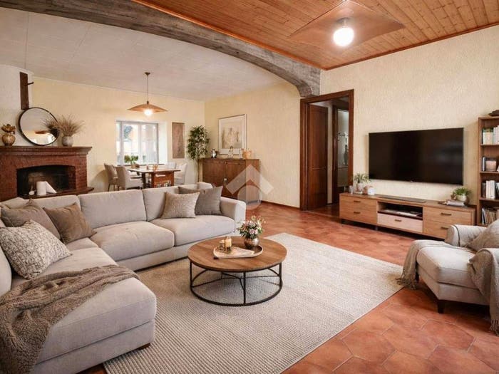 Appartamento con 5 locali in vendita in Via Cesare Battisti, Centro, Costa Volpino