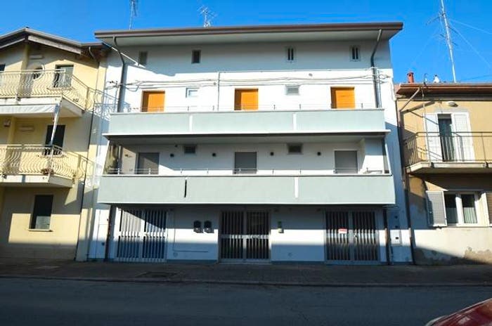 Appartamento trilocale in vendita in Via Livraghi, Porto Garibaldi, Comacchio