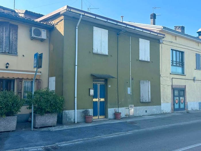 Casa trilocale in vendita in Strada Montanara, Campus Gaione, Parma