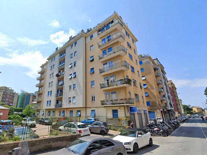 Appartamento trilocale in vendita in Largo San Francesco da Paola, San Teodoro, Genova