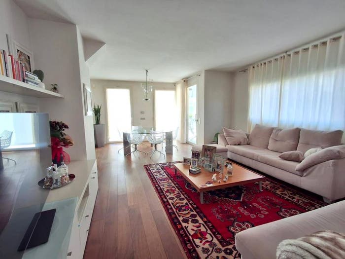 Casa con 6 locali in vendita in Piazza Vittorio Veneto, Centro, Montelupo Fiorentino