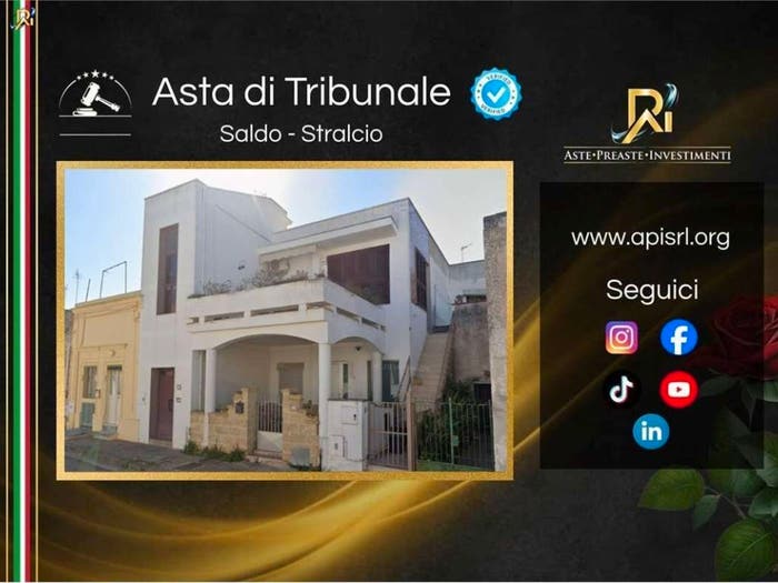 Appartamento con 5 locali in vendita in Via Giuseppe Garibaldi, Sanarica
