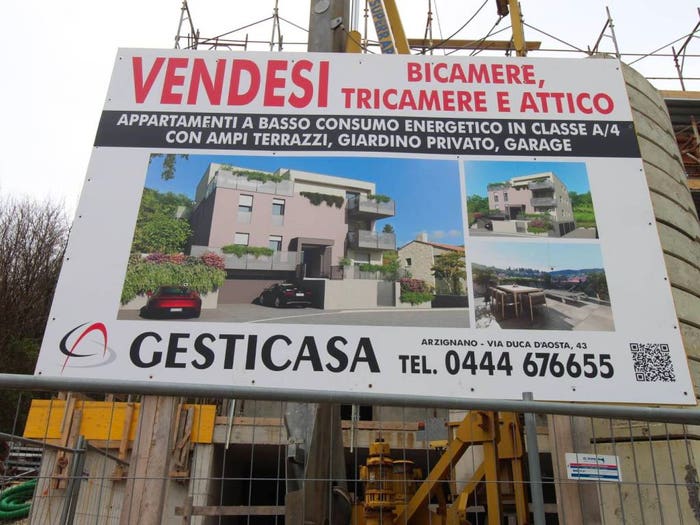 Case in Vendita e in Affitto - 2