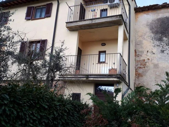 Appartamento bilocale in vendita in Via Mura, Mura, Montaione