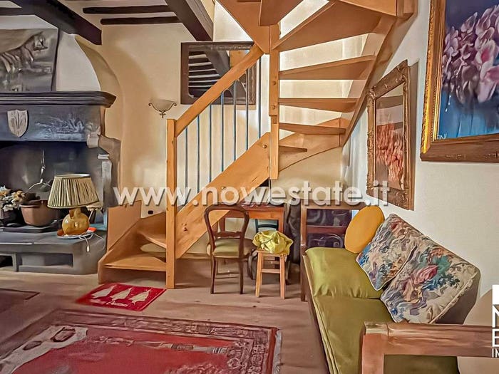 Appartamento con 6 locali in vendita in Via Giuseppe Mazzini, Centro, Anghiari