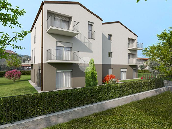 Appartamento bilocale in vendita in Str La Rizza, Castel D'Azzano
