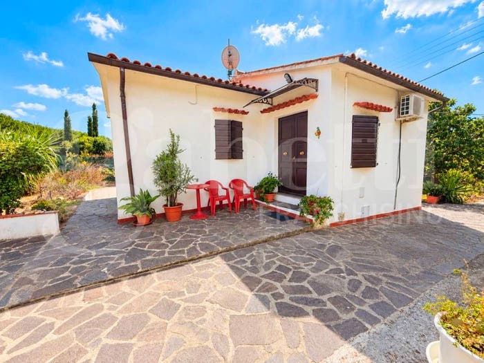 Casa con 5 locali in vendita in Marina Di Campo, Campo nell'Elba