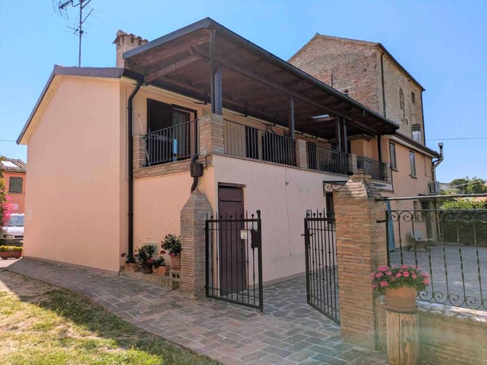 Casa trilocale in vendita in Via San Savino, San Clemente