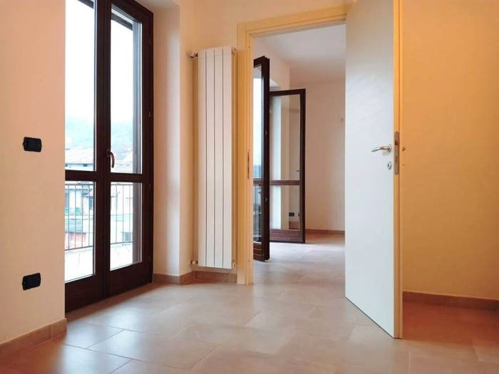 Appartamento con 5 locali in vendita in Via Della Madonna, Centro, Grignasco