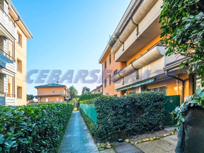 Appartamento trilocale in vendita in Via Rugacesio, Rugacesio, Pioltello