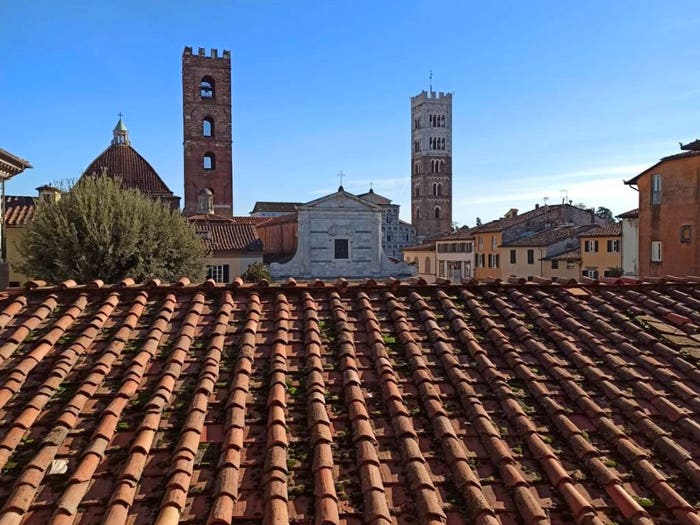 Appartamento con 5 locali in vendita in Via Cenami, Piazza Anfiteatro Torre Guinigi, Lucca