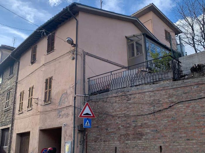 Appartamento con 6 locali in vendita in via farnese, Centro, Camerino