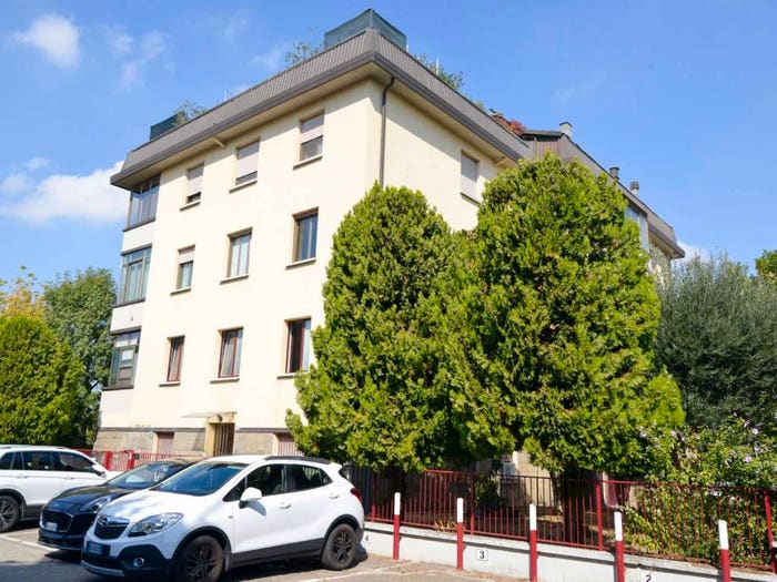 Appartamento con 6 locali in vendita in Via Fratelli Bandiera, Villanova, Castenaso