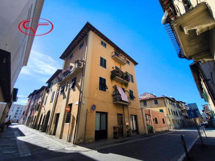 Appartamento quadrilocale in vendita in Via Giovanni da San Giovanni, San Giovanni Valdarno