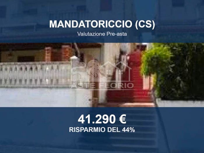 Appartamento quadrilocale in vendita in Via Florida snc, Marina Di Mandatoriccio, Mandatoriccio