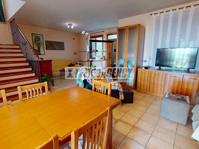 Casa con 5 locali in vendita in Via Zoccolanti, Centro, Corridonia