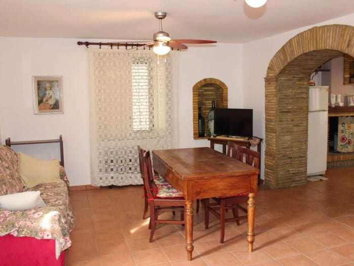 Casa con 6 locali in vendita in Regina Margherita, Montenero di Bisaccia