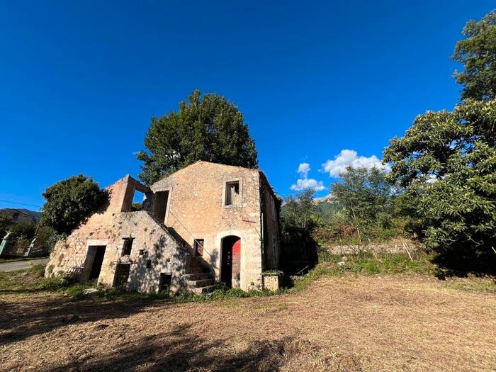 Casa in vendita in Via Serola, San Donato Val di Comino
