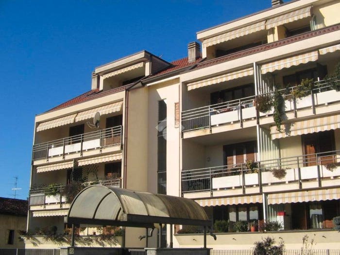 Appartamento bilocale in vendita in Via garibaldi, Cardano al Campo