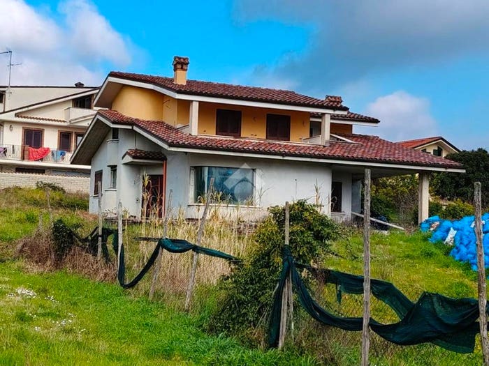 Casa monolocale in vendita in Via mastrella, Centro, Lariano