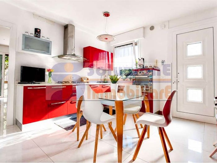 Appartamento quadrilocale in vendita in Via Ulisse, Lido Centro Ovest, Jesolo