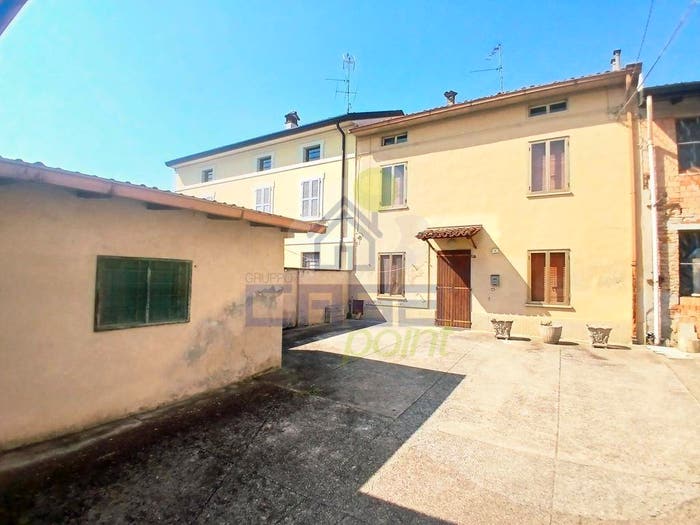 Casa con 6 locali in vendita in Via Mazzini, Centro, Torre de' Picenardi