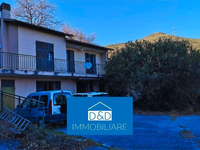 Casa con 5 locali in vendita in Via Magnone, Centro, Ceriale