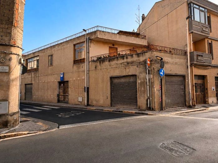 Appartamento con 6 locali in vendita in Via Luigi Merello, Quartu, Quartu Sant'Elena