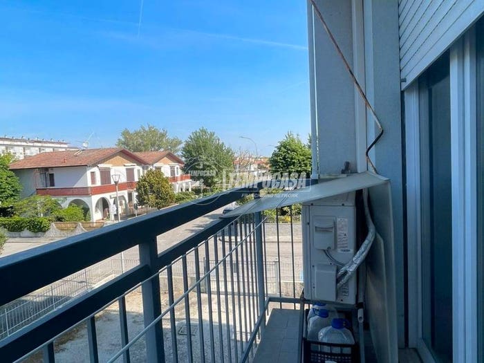 Appartamento trilocale in vendita in Viale Mar Adriatico Lido di Pomposa, Lido degli Scacchi Lido di Pomposa, Comacchio