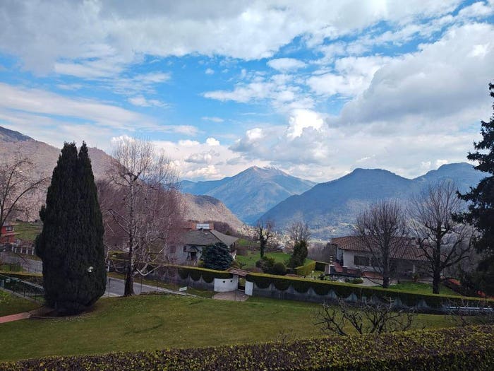 Casa con 6 locali in vendita in Via Provinciale Per Veglio, Casasco Intelvi, Centro Valle Intelvi