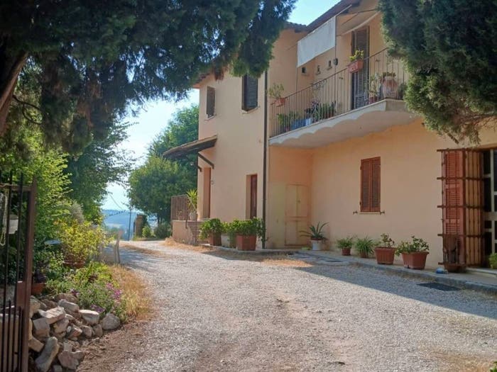 Appartamento con 5 locali in vendita in Località Colle Marozzo, Via Flaminia, Spoleto