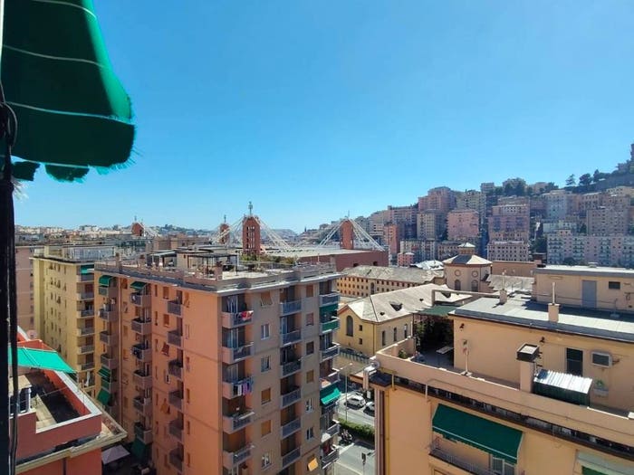 Appartamento quadrilocale in vendita in Via Giuseppe Piantelli, Staglieno, Genova